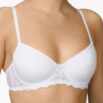 Calida Secrets Bra With Cup. Kauniit kaarituelliset liivit pehmeää ja miellyttävää materiaalia. Kaunis ja joustava pitsi ympärillä.

